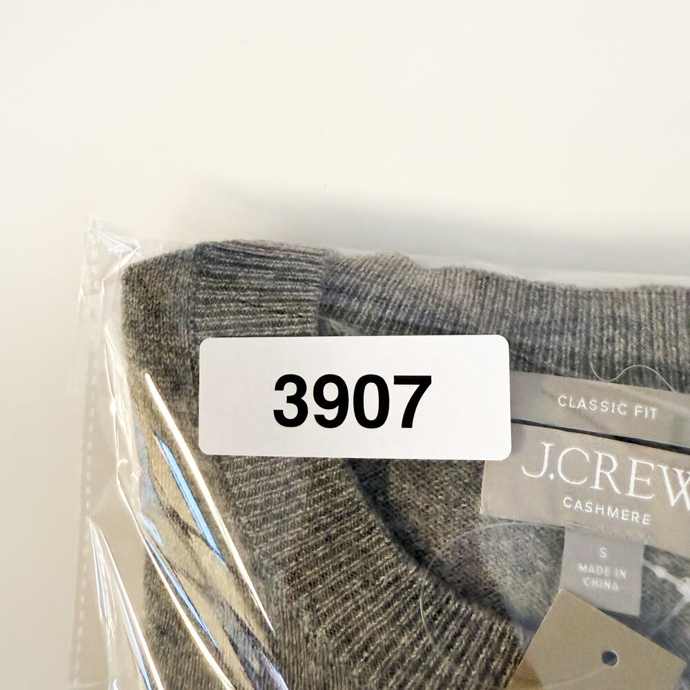 NWT J.Crew Classic Fit Crew 100% Cashmere Sweater Knit Heather Ash Gray $148 - S - Picture 8 of 8